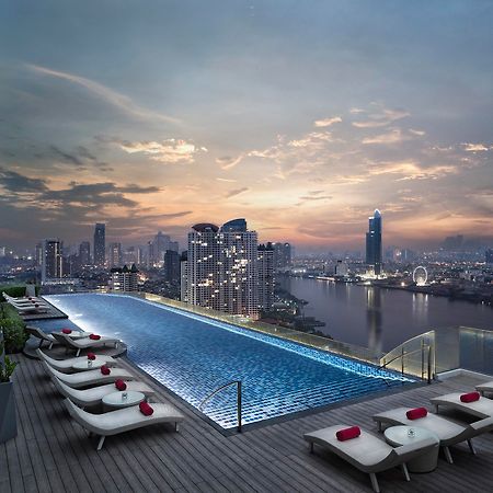 فندق أفاني+ ريفر سايد بانكوك المظهر الخارجي الصورة The rooftop pool at U Sathorn